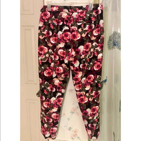 Banana Republic Avery Floral Pants - Picture 2 of 4